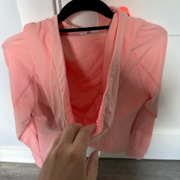 Lululemon Zip Up Jacket - Picture 8 of 8